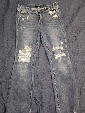 Distressed Women's Blue Jeans - Slim Fit